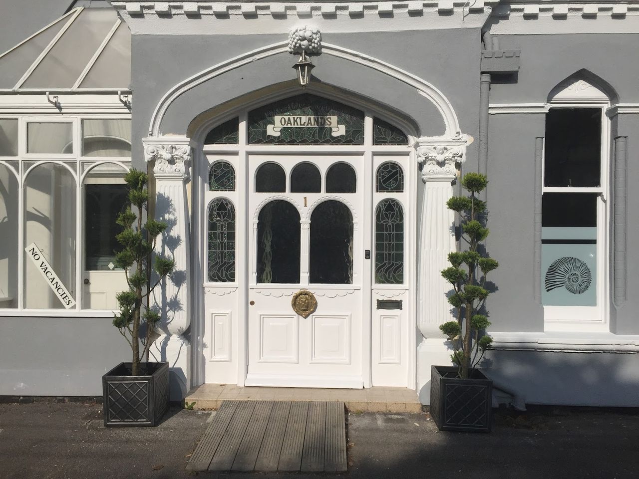 Oaklands Guest House