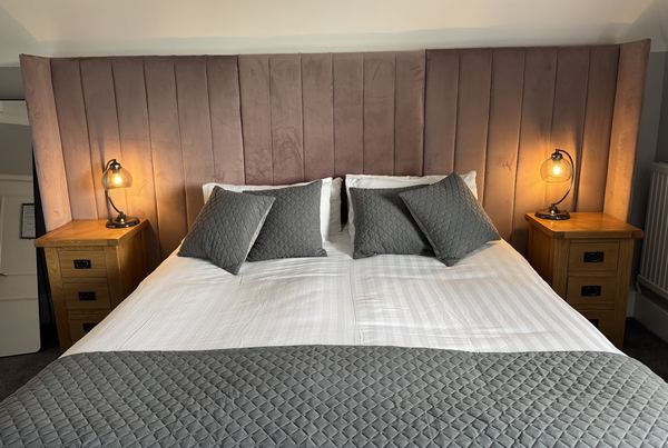 Oaklands Hotel