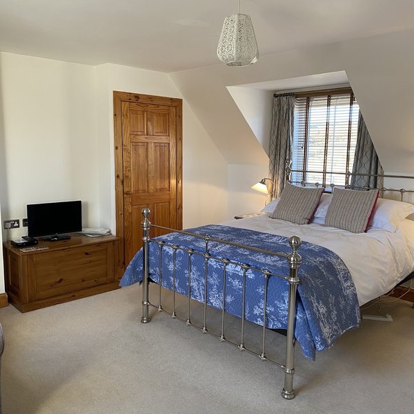 Off The Hill B&B