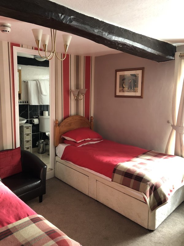 Old Castle Farm Guest House