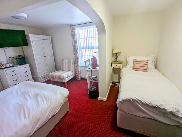 The Old Fourpenny Shop Hotel