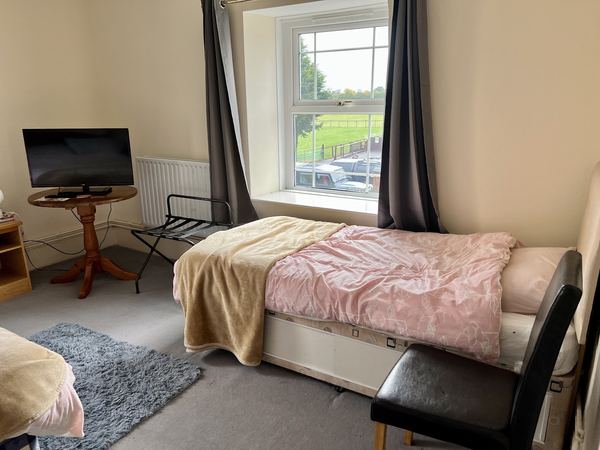 Old Gloucester Road Farm Bed and Breakfast
