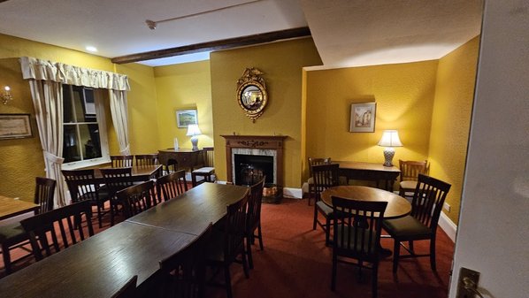 Old Kings Arms Hotel