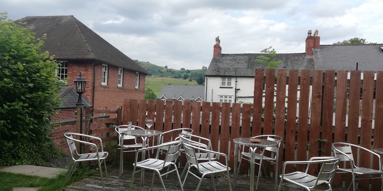 Old New Inn Llanfyllin
