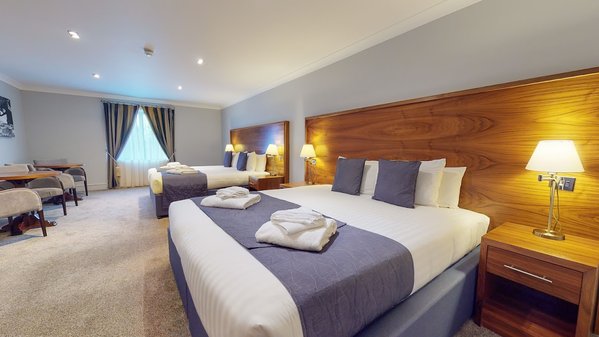 Old Thorns Hotel & Resort