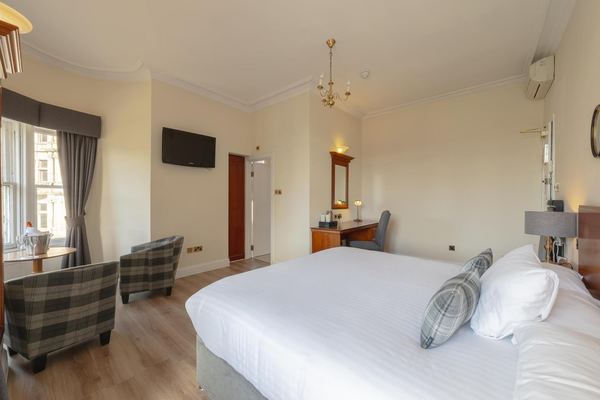 Old Waverley Hotel
