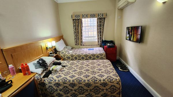 Olympic House Hotel