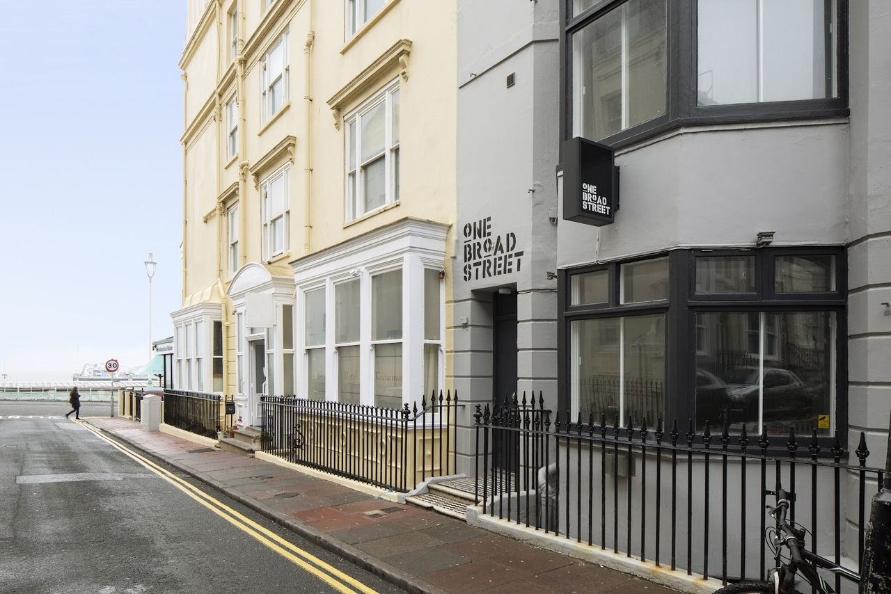 One Broad Street
