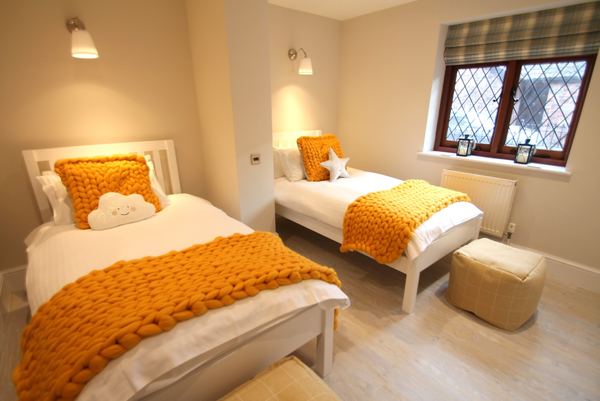 One Grooms Cottage