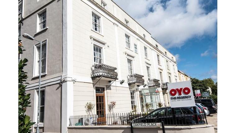 OYO Flagship The Regency