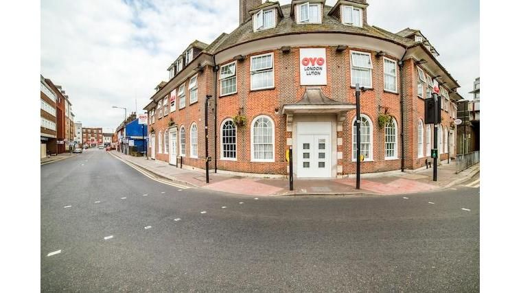 OYO London Luton