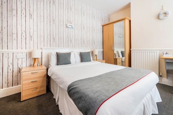 OYO Pier Hotel Rhyl