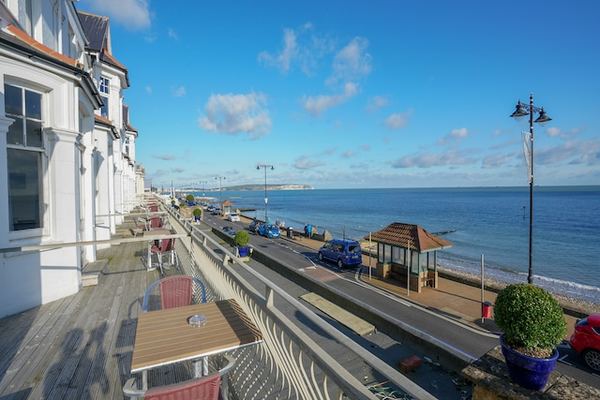 OYO Shanklin Beach Hotel