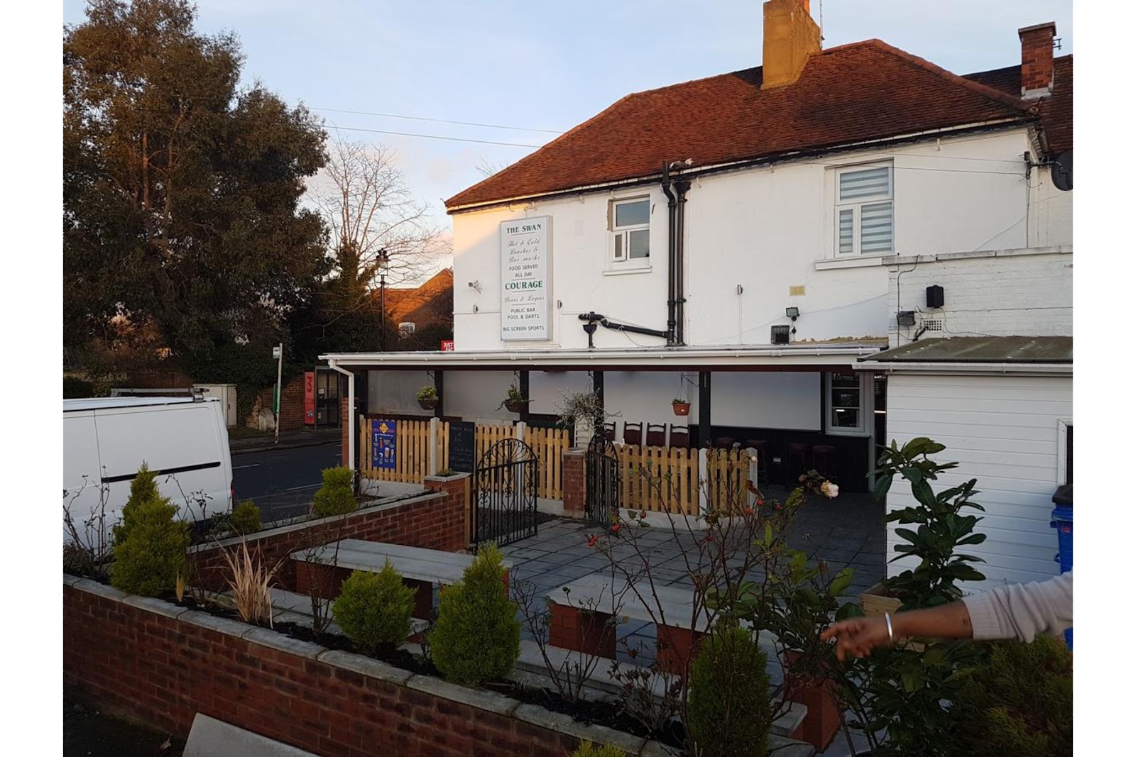 OYO Swan Inn