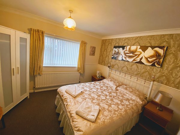 OYO The Longlands Hotel