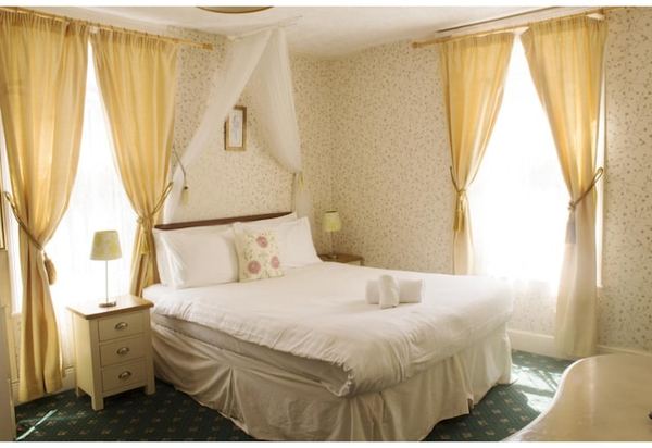 OYO Villa Rose Hotel