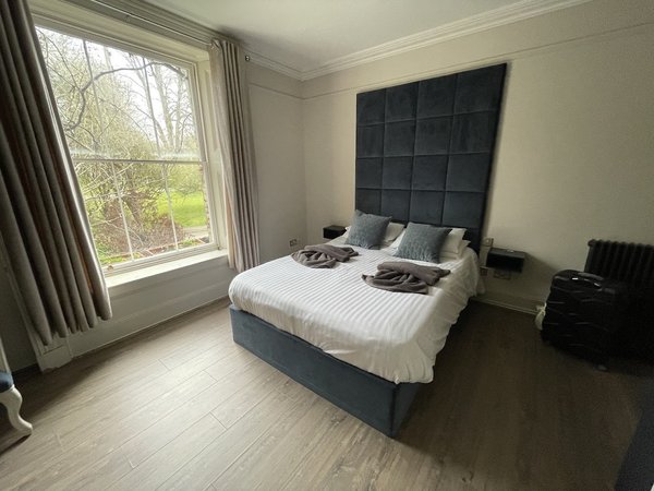 Pages Hotel and Guesthouse