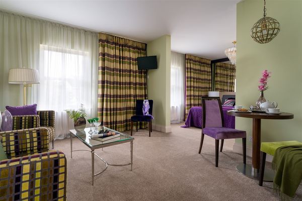 Palm Grove Apartments
