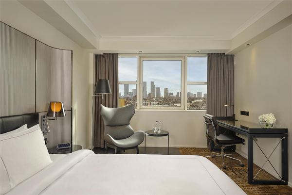 Park Plaza Victoria London
