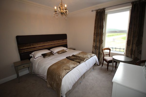 Parkside Hotel