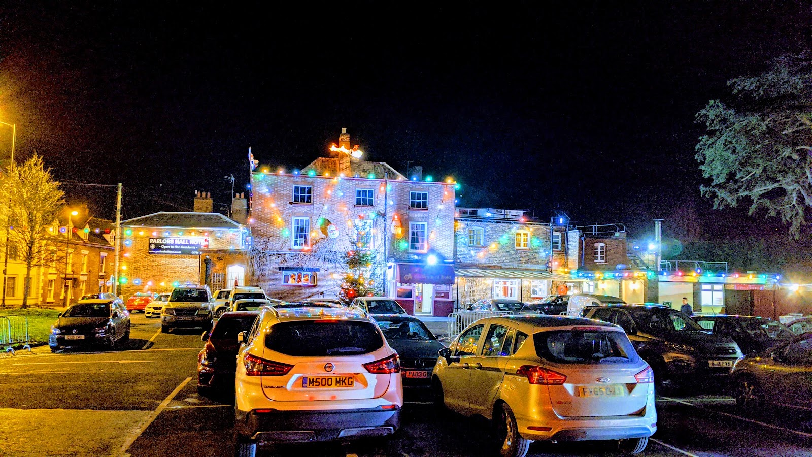 Parlors Hall Hotel