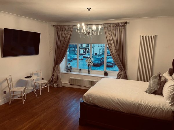 Pennine Hotel