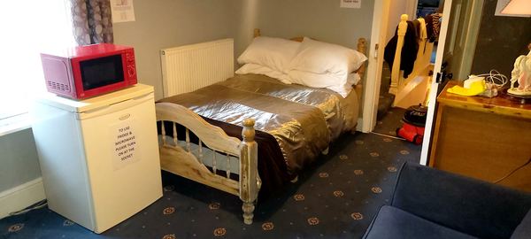 Phoenix Nights Guest House