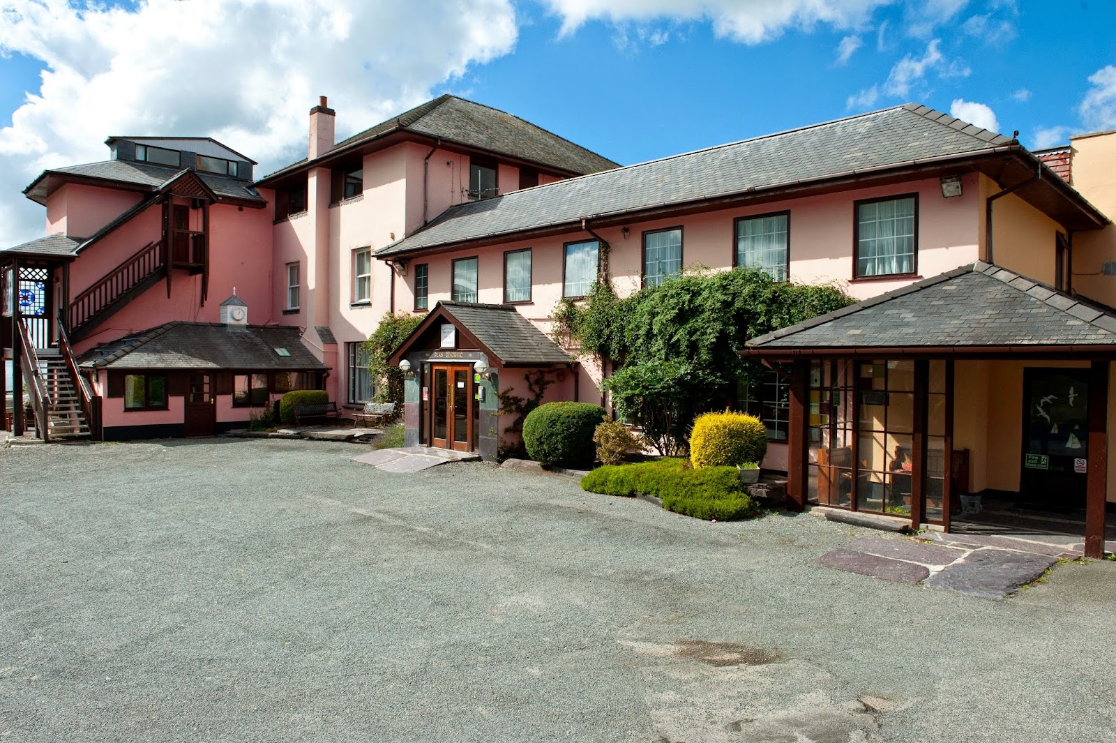 Port Dinorwic Hotel
