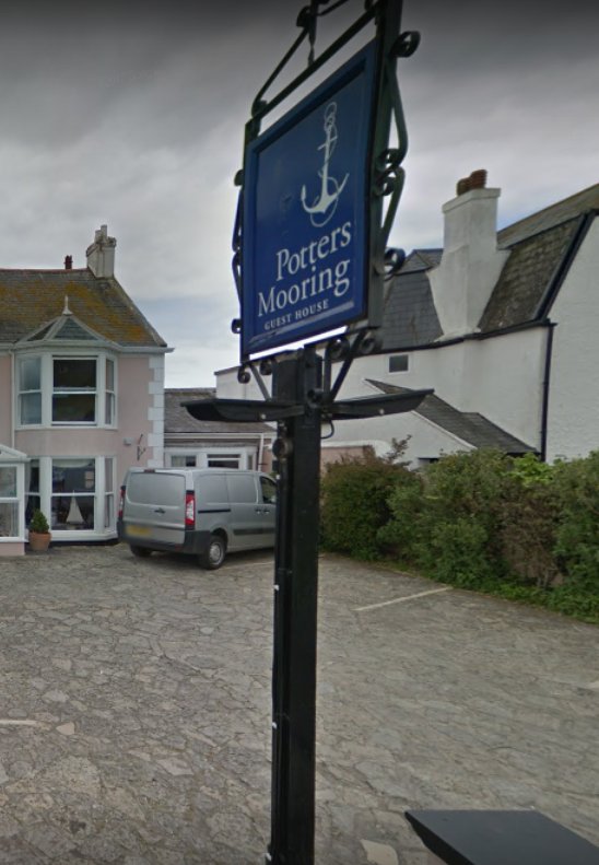 Potters Mooring Hotel