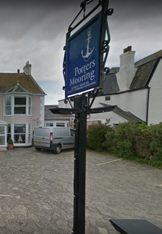Potters Mooring Hotel