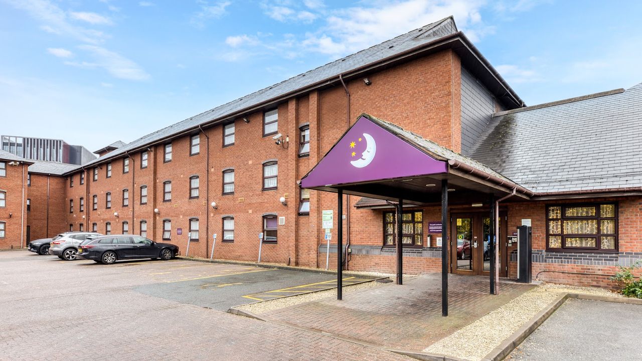 Premier Inn Birmingham City Aston