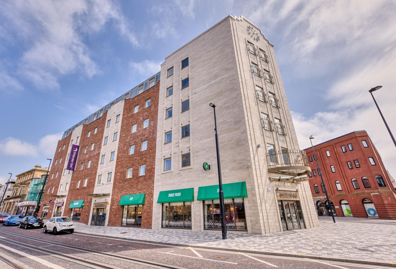Premier Inn Blackpool North Pier