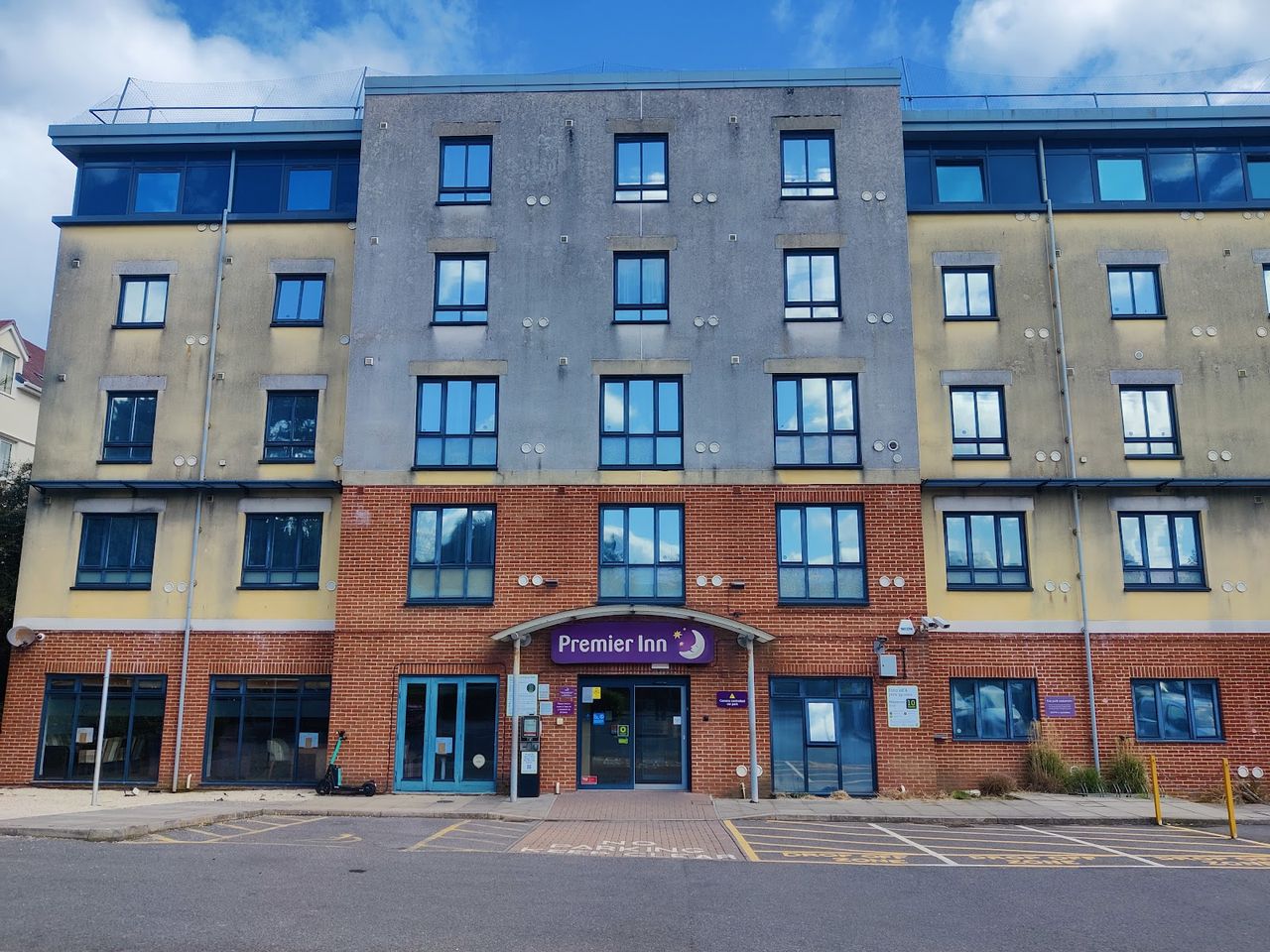 Premier Inn Bournemouth Westbourne