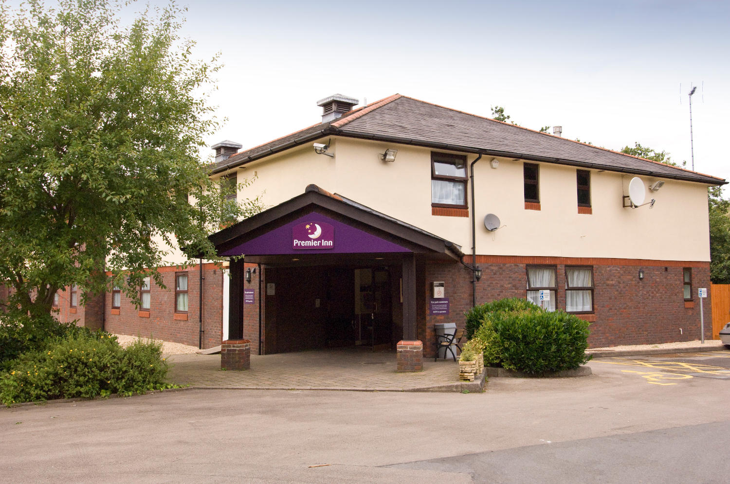 Premier Inn Caerphilly Corbetts Lane