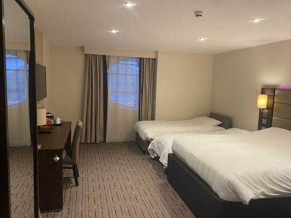 Premier Inn Cardiff Bay