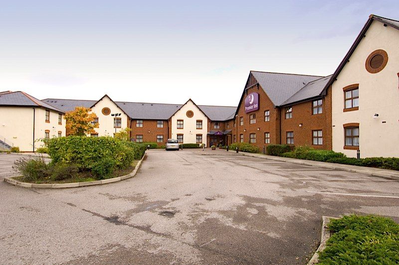 Premier Inn Chester Central South East