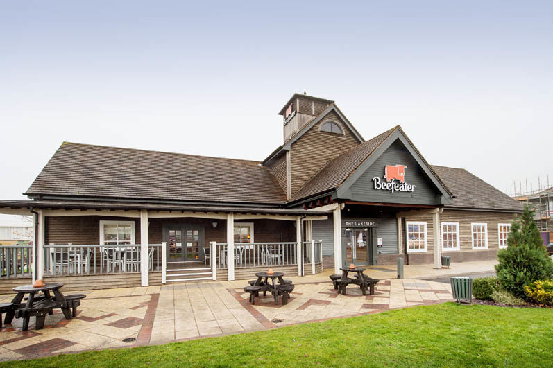 Premier Inn Doncaster Lakeside