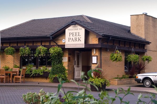 Premier Inn Glasgow East Kilbride Peel Park