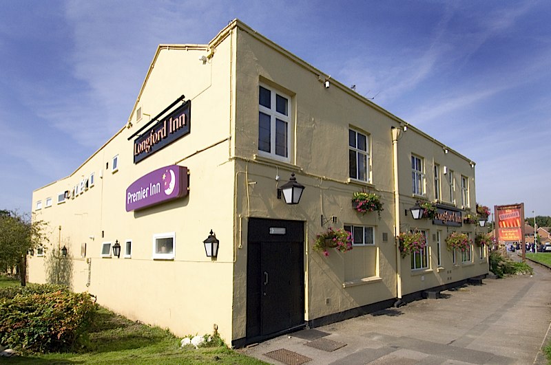 Premier Inn Gloucester Longford