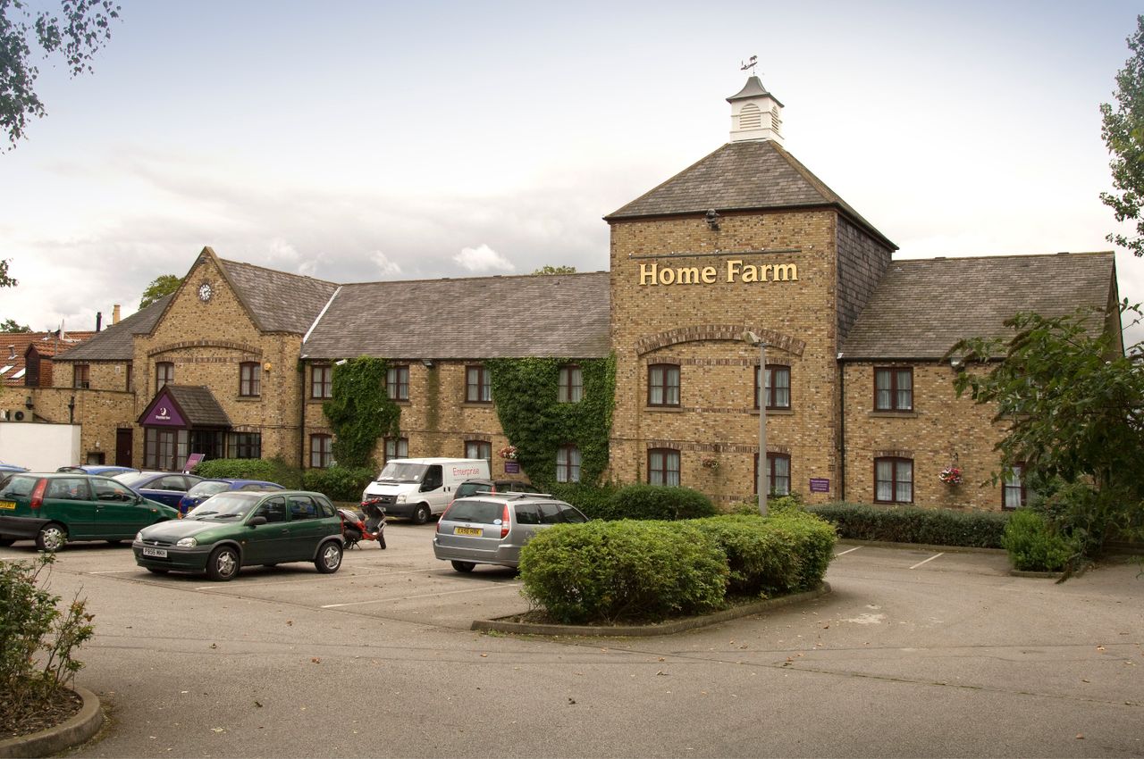 Premier Inn Hull West