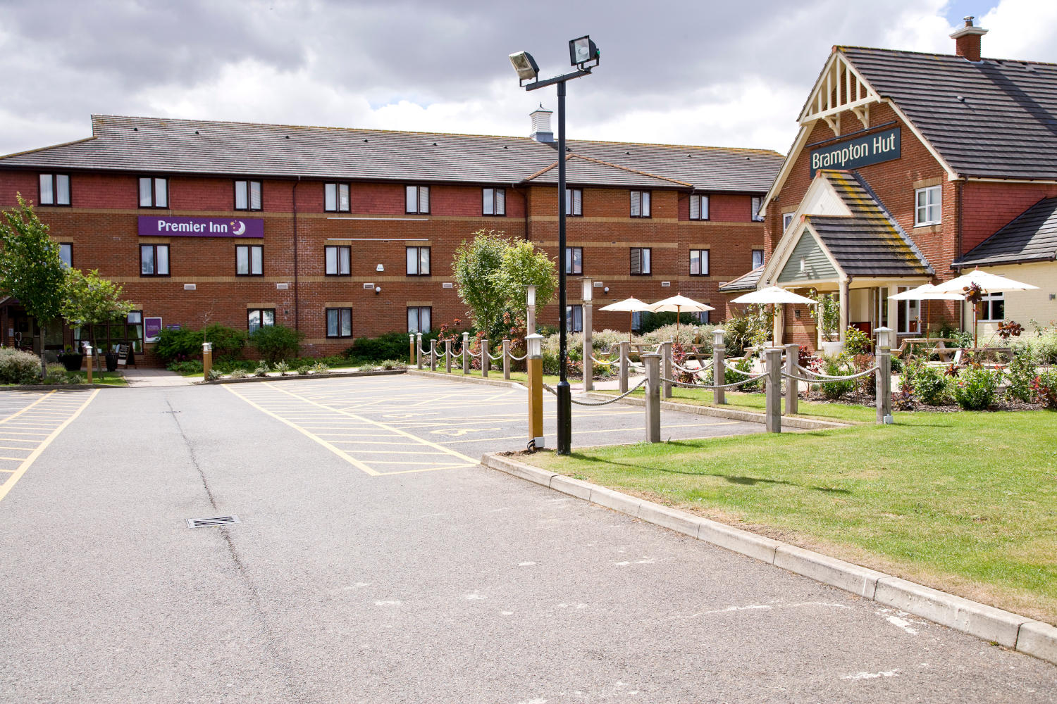 Premier Inn Huntingdon A1 A14