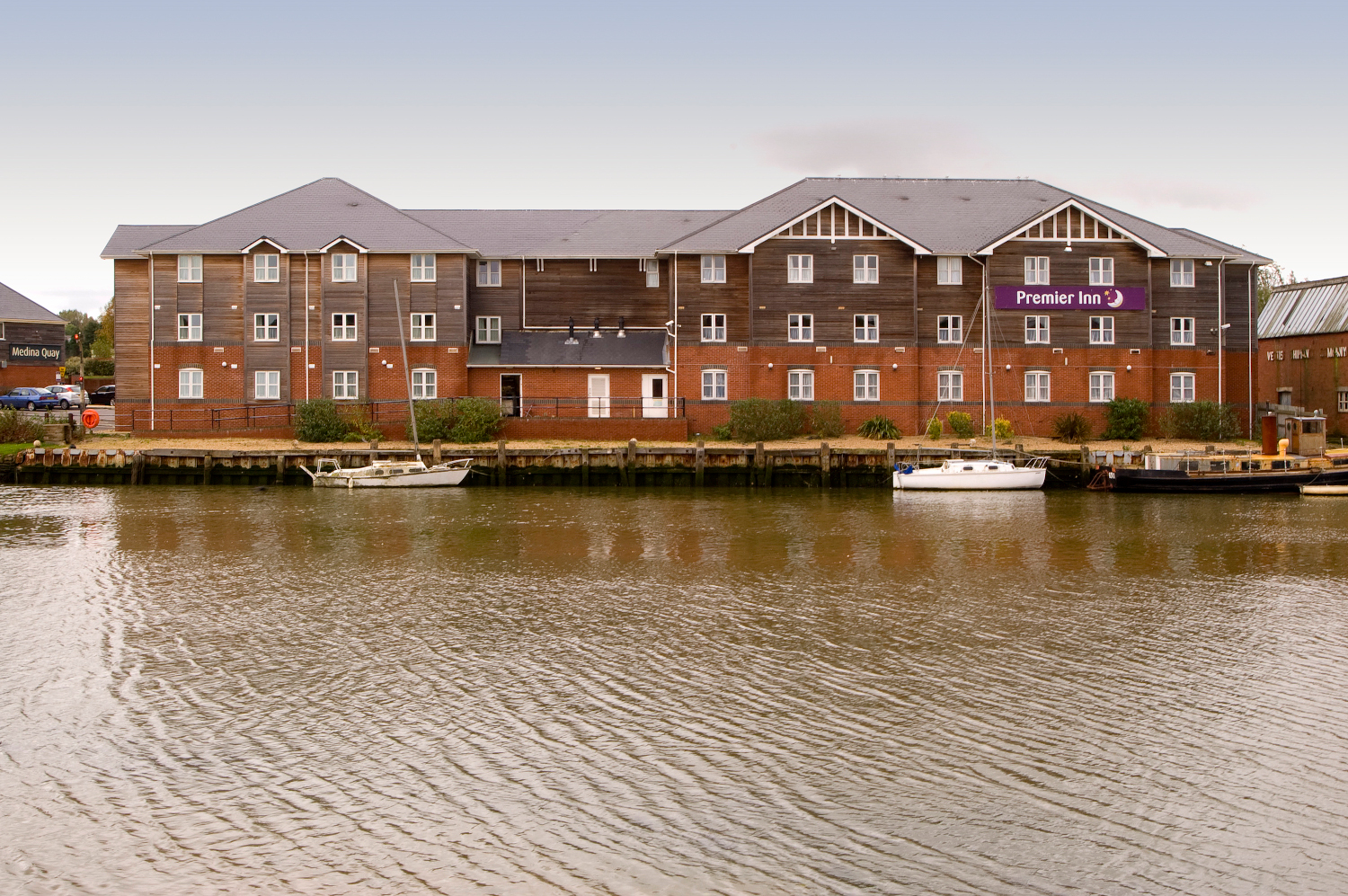 Premier Inn Isle Of Wight Newport