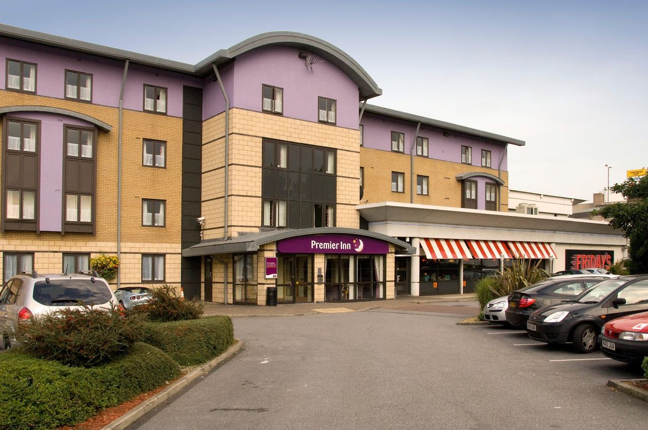 Premier Inn Leeds City Centre Wellington Street
