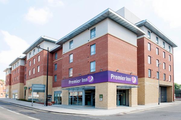 Premier Inn Lincoln City Centre