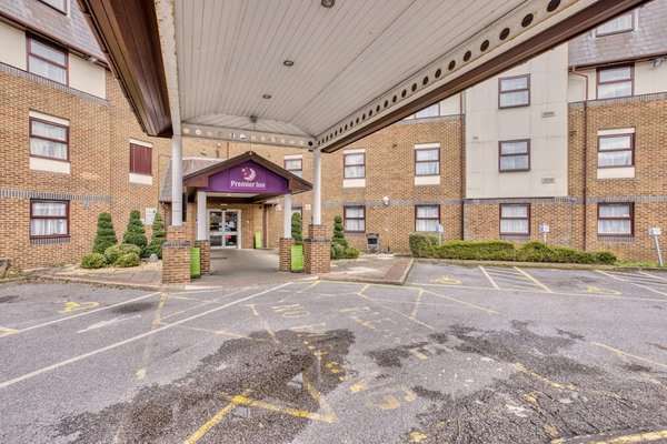 Premier Inn London Gatwick Airport A23 Airport Way