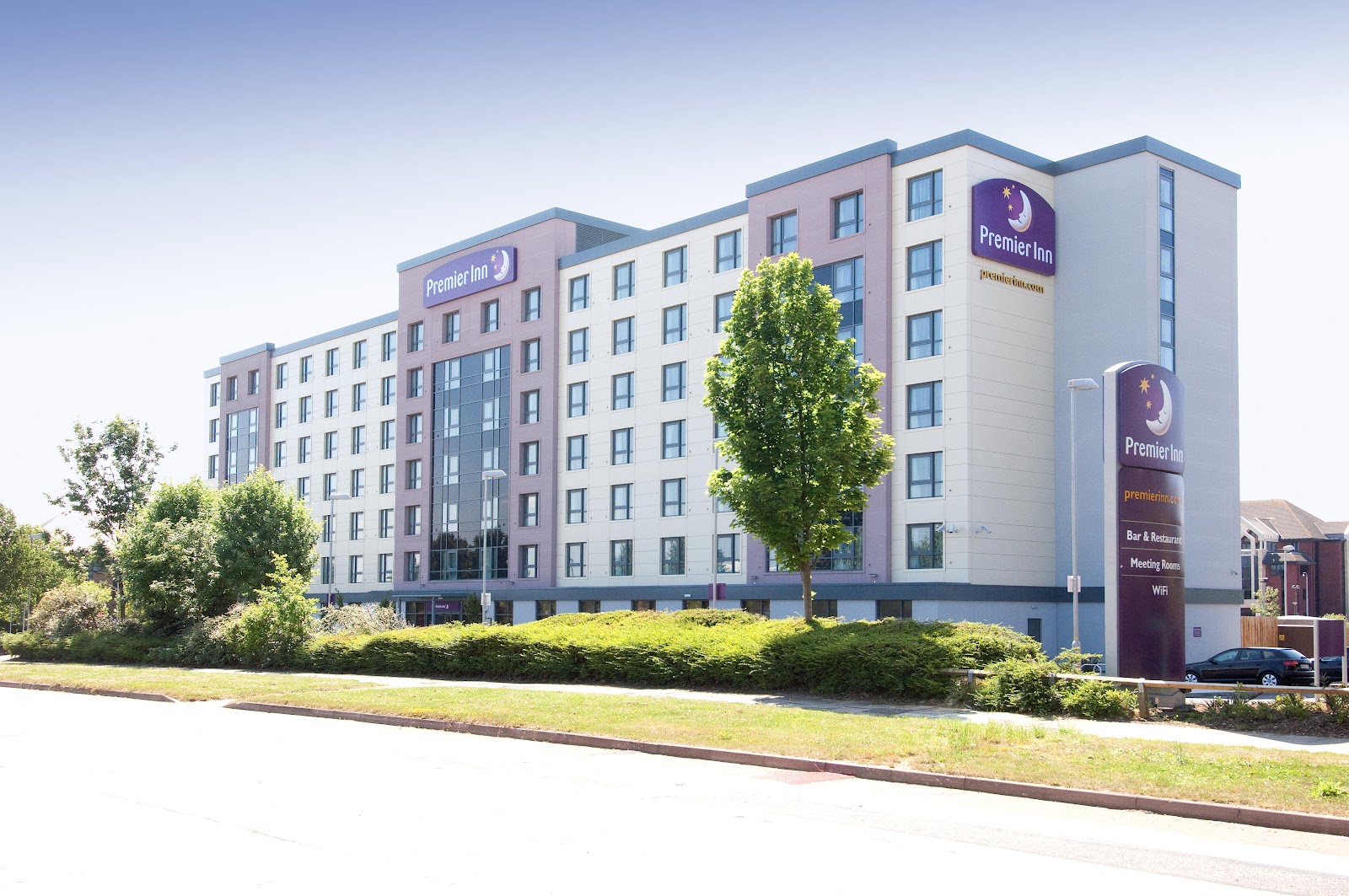 Premier Inn London Gatwick Airport Manor Royal