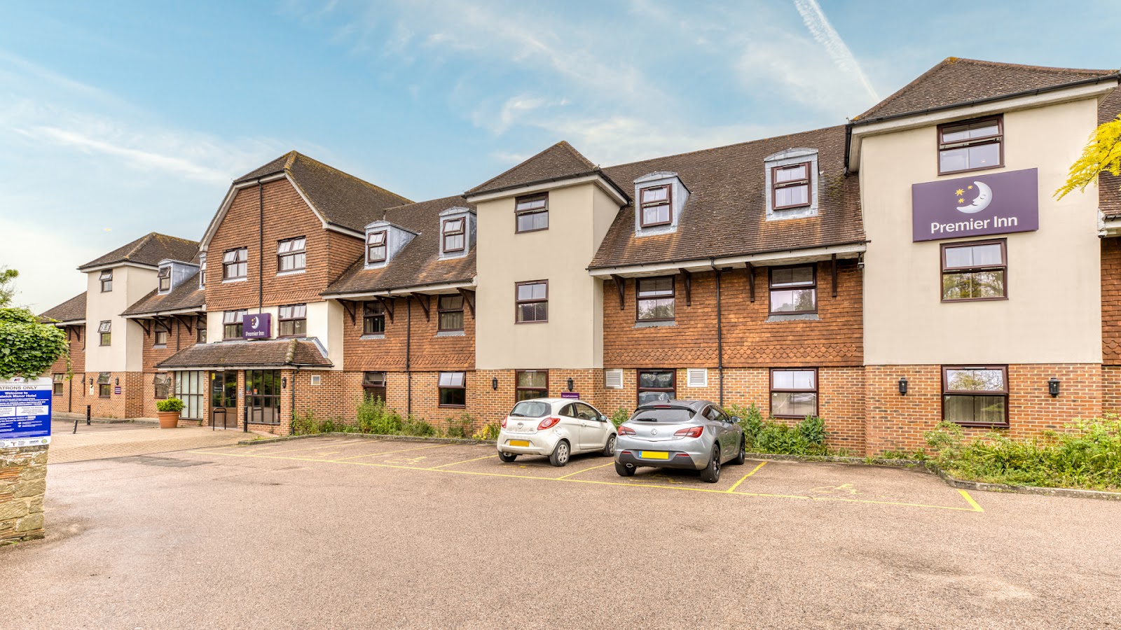 Premier Inn London Gatwick Airport South
