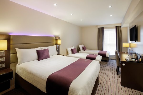 Premier Inn London Hammersmith Shepherds Bush Road
