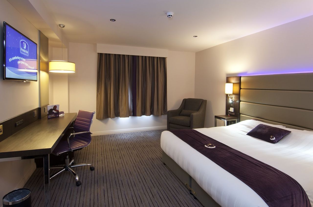 Premier Inn London Southwark Borough High St