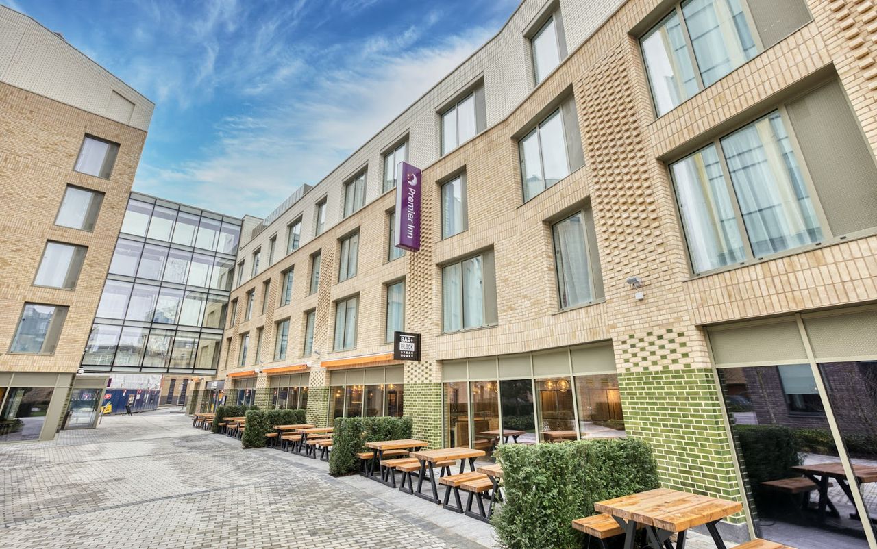 Premier Inn London Southwark Southwark Station